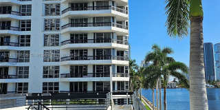 3600 Mystic Pointe Dr Gallery 21