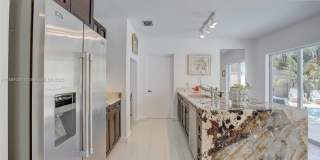 2601 NE 11th Ct Gallery 18