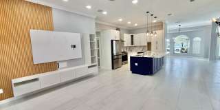 1438 SE Griffin Terrace Gallery 12