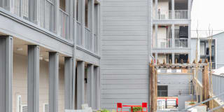 Axel Row Apartments Gallery 25