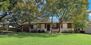 1417 Live Oak Dr Gallery 1