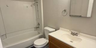 River Walk Apartments Gallery 83
