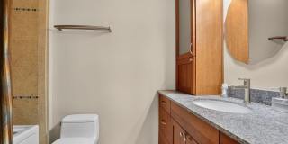 Spacious 5BR House in Longmont Gallery 14