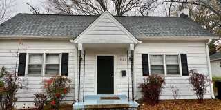 Three bedroom, 1 bath house in Burlington Gallery 1