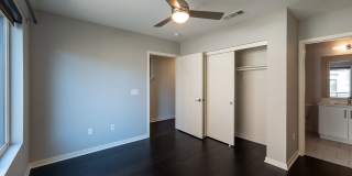2926 Rowena Avenue Gallery 1