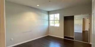 Sherman Oaks Place Gallery 7