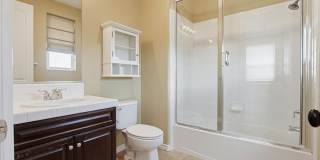 Beautiful 4 bedroom, 4.5 bathroom Home in the Varadero Community Beautiful 4 bedroom, 4.5 bathroom Home in the Varadero Community Gallery 43