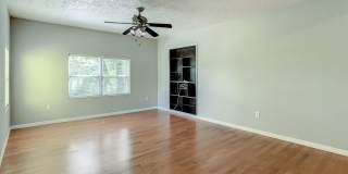 Charming Three bedroom one bath with huge backyard Gallery 16