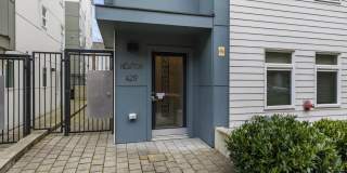 Radian Gallery 18