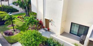 7530 SUNSHINE SKYWAY LANE S Gallery 21