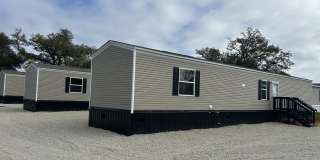 2623 East 16th Street - Lot A Gallery 1