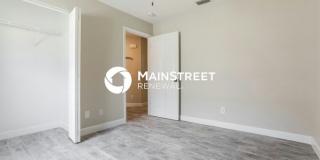 4588 Pike Avenue Gallery 10