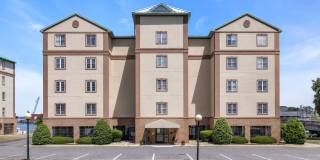 304 ACADEMY Street Gallery 22