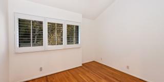 Spacious 3BD/2.5BA Mesa Townhome! (Walking distance to the beach) Spacious 3BD/2.5BA Mesa Townhome! (Walking distance to the beach) Gallery 11