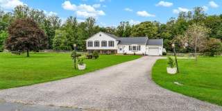 5285 STOWE Lane Gallery 1