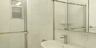 320 E 58th St Gallery 10