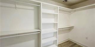 6010 PASTEUR Boulevard Gallery 10