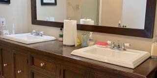 144 Las Lomas Gallery 12