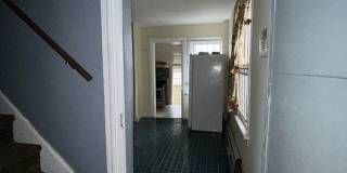 2 beds freshly updated Gallery 12