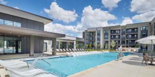 4710 N Loop 1604 E, #3213 Gallery 9