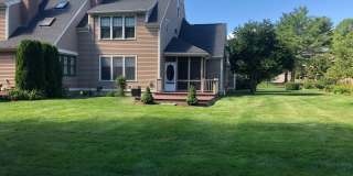 Beautiful 4 Bed/2.5 Bath Condo Available Now in Portsmouth NH | Gallery 1