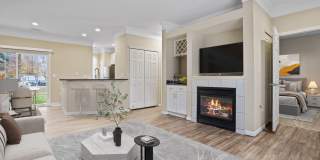 4918 Stratford Pine Lane Gallery 1