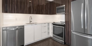 EVIVA On Cherokee Gallery 8