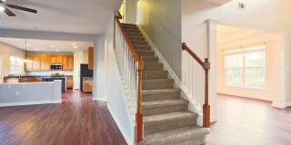 Beautiful 4BR/2.5BA home in the highly sought-after Winterset Woods community! Beautiful 4BR/2.5BA home in the highly sought-after Winterset Woods community! Gallery 10