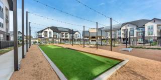 The Howard Gallery 12