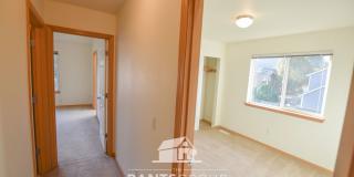 Spacious home in a fantastic Tumwater neighborhood! Gallery 10