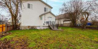 Downtown home for rent. Gallery 21