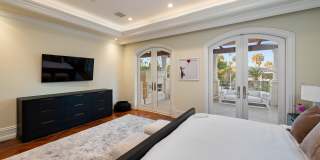 718 N Rodeo Dr Gallery 34