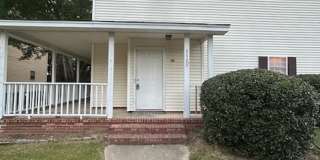 Two bedroom/1.5 bath townhome in Irmo near the Lake Murray Dam. Gallery 1
