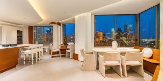 210 W RITTENHOUSE SQUARE Gallery 21