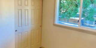 3 Bedroom / 1 Bath House in Paia town! Walking distance from the beach! Gallery 9