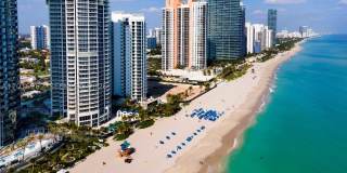 18671 Collins Ave Gallery 56