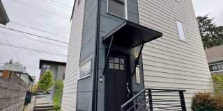 2bd/1.75bs Seattle Townhouse Gallery 1