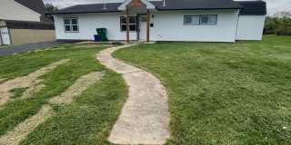 Beautiful brand new 4 bed 2 bath for Rent single home with yard in Levittown Gallery 3