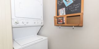 Lakeshore Apartments Gallery 13