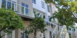 6415 NW 102nd Path Gallery 1