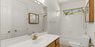 9331 E Mark Lane Gallery 22