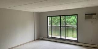 10411 Cedar Lake Road South 10411 Cedar Lake Road South Gallery 16