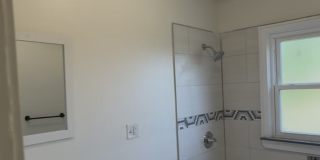 1094 Lenox Street Gallery 7