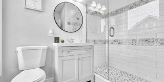 Newly Renovated 2 Bed, 2.5 Bath Furnished Home in Columbus Gallery 20