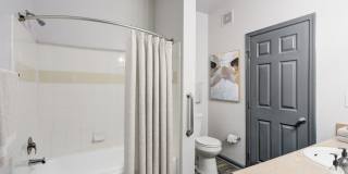 The Parc at Metro Center Gallery 9