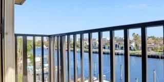 270 Captains Walk Gallery 63