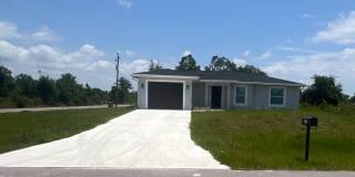 68 Evergreen St Gallery 1