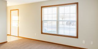Modern 3 BR Townhome in North Normal—Low Maintenance, High Comfort! Gallery 3