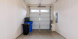 Garage, Backyard, 3 Bedroom - Now Leasing Gallery 28