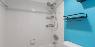 Charming 2BR Condo in Miami Gallery 24